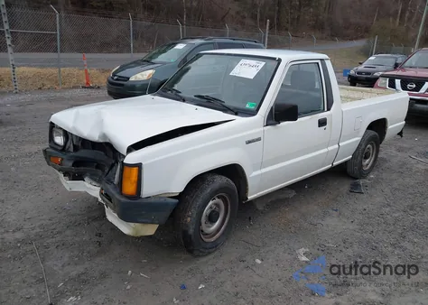 1992 Mitsubishi Mighty Max / S from USA, damaged, VIN JA7FL24W5NP001135